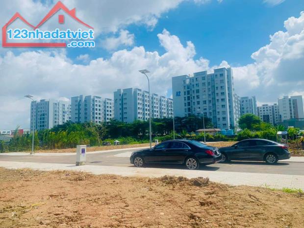 💥Bán LÔ MẶT ĐƯỜNG 8m KDC Phú Nhuận Quận 9  👉Diện Tích 5m x 15m = 75m² 2 tỷ 850 - 4