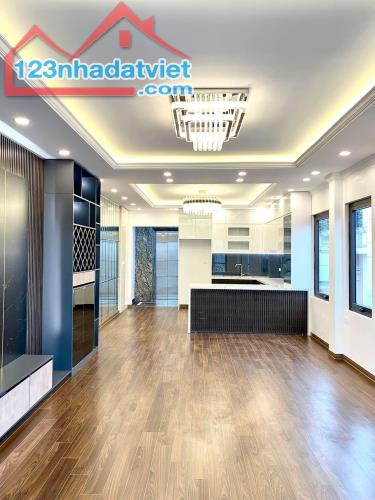 Bán nhà Thụy Khuê, Tây Hồ, 7 tầng thang máy, ô tô đỗ cửa, 15m ra mặt Phố. Giá 10.7 tỷ - 3