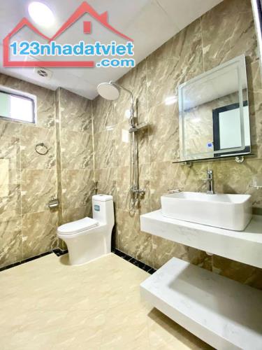 Bán nhà Tây Mỗ, Nam Từ Liêm 5 Tầng 4P Ngủ, nội thất mới đẹp giá nhỉnh 3 tỷ - 3