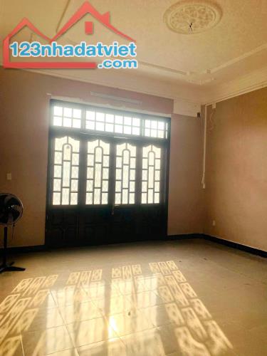 🏡NHÀ 3 TẦNG + 11 PHÒNG -  MẶT TIỀN HUỲNH TẤN PHÁT, TRUNG TÂM TP HUẾ. - 1
