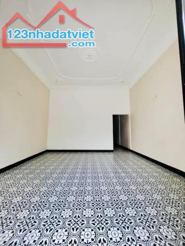 🏡NHÀ 3 TẦNG + 11 PHÒNG -  MẶT TIỀN HUỲNH TẤN PHÁT, TRUNG TÂM TP HUẾ. - 3