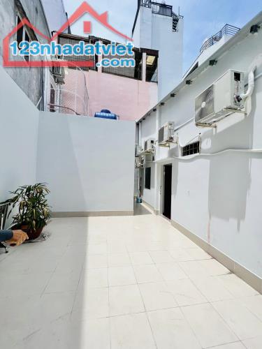 Siêu rẻ, Quận 10, diện tích khủng 182m2, giá siêu mềm 90 triệu/m2 - 2