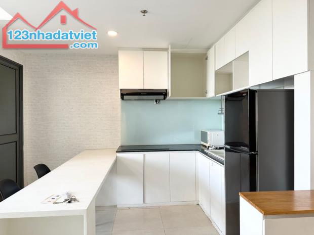 Nhà Mặt Tiền Kinh Doanh Trần Hữu Trang Phường 11 PN, 4.5 nở hậu 8 x 25, 2 Tầng, Nhỉnh 7 Tỷ - 1