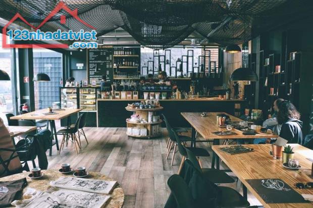 Cho Thuê 400m2 Mặt Bằng KD nhà hàng, coffee, bar tại Phố Tràng Thi, Hoàn Kiếm, Hà Nội - 4