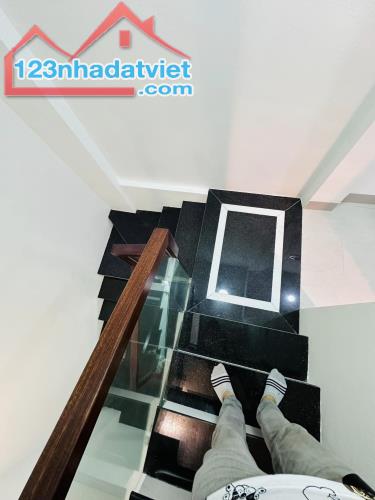 BÁN NHÀ MẶT PHỐ TRIỆU VIỆT VƯƠNG 24M2 5 TẦNG - KINH DOANH SẦM UẤT – GIÁ 18 TỶ - 2