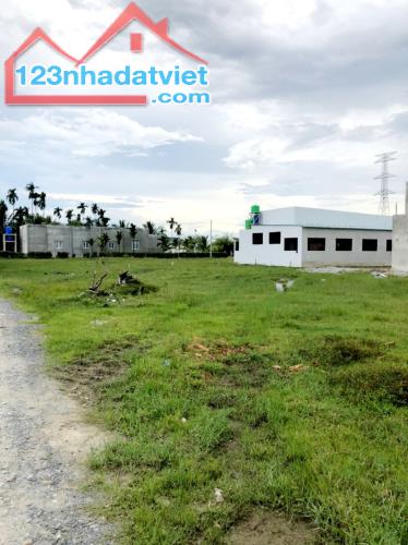 CHỦ NGỘP Bán nền đất 5x27m Hòa Khánh Đông, Đức Hòa, Long An, thổ cư, sổ riêng giá 780tr - 1