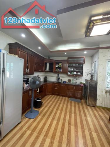 Bán nhà phân lô ngõ 124 Hoàng Ngân, 85m2 x 4 tầng, ô tô tránh, 24 tỷ - 3