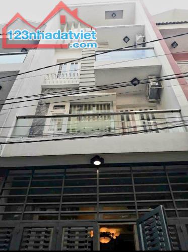 Nhà cbo thuê GIÁP BÀ HOM 4.5X14M ĐÚC 4 TẤM giá 12tr