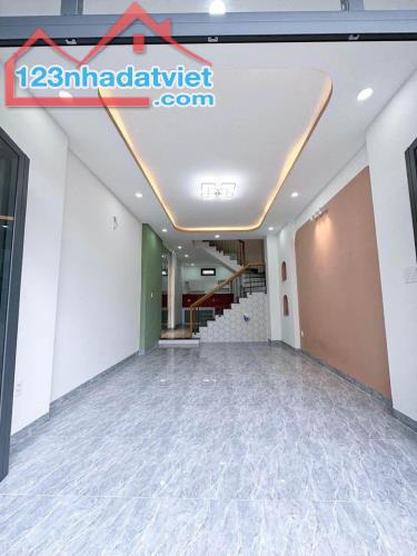 Bán nhà CCVB sổ hồng chung hẻm 620// P.Đông Hưng Thuận Q.12 giá 1,75 tỷ/44m2 2L - 5