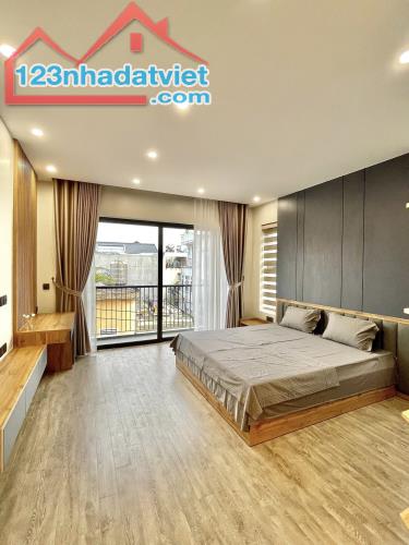 VIP NHẤT GIẢNG VÕ PHÂN LÔ VỈA HÈ GARA, Ô TÔ TRÁNH KINH DOANH ĐỈNH 72m2 Mt 5.9m, hơn 26 tỷ - 2