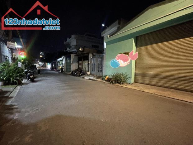 🏠 🚘 Gấp bán, HXH , LÊ ĐÌNH CẨN, Bình Tân, 70m2, 2 tầng, 3PN, Nở hậu tài lộc, nhỉnh 4 tỷ - 5