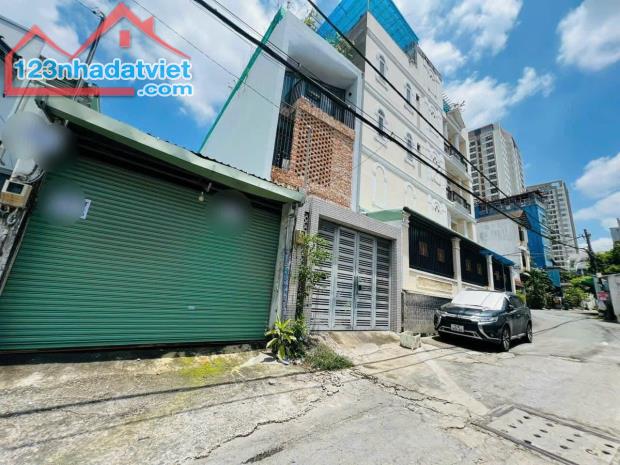 Lô đất full thổ cư ngay chung cư Moonlight Thủ Đức, dt 86 m² giá 6,8 tỷ