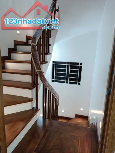 BÁN NHÀ phố Vũ Thạnh, Đống Đa 34m2 giá 4.6 TỶ. - 1