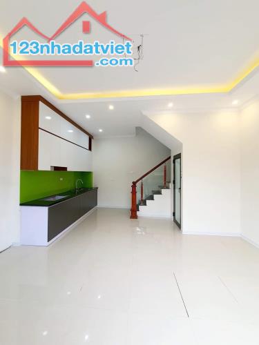 Siêu hấp dẫn: 30m2 5 tầng Vân Canh Hoài Đức giá chỉ 3,9 tỷ
