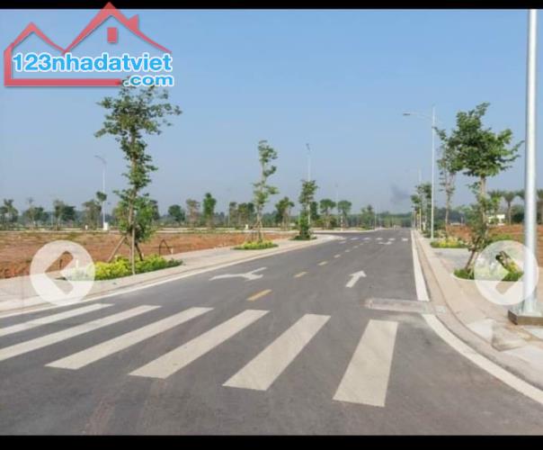 ⭐️ ĐẤT NỀN 100m² thổ cư BÁN: 2tỷ150 Đ.Phạm Hữu Lầu X.Phước Kiển H. Nhà Bè - 1