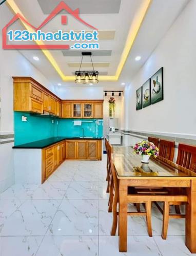 Bán nhà Q.Tân Bình hẻm 342 / Trịnh Đình Trọng, P.19 giá 3,5 tỷ/64,1m2 1 Hẻm 3,5m - 2