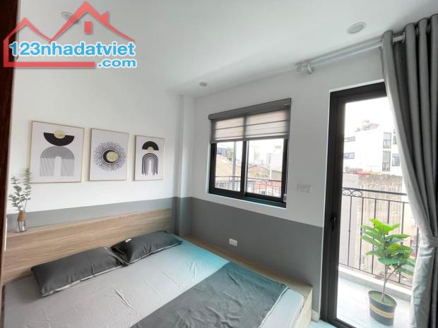 TOÀ CHDV, MỎ VÀNG Q. BA ĐÌNH, DT 100M2 x 9T, MT 5,6M, GIÁ 25,3 TỶ.