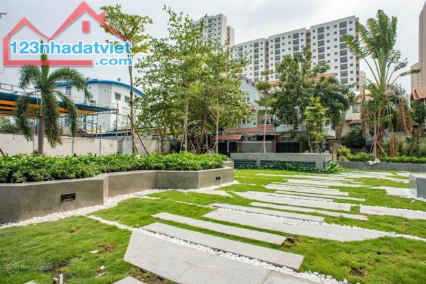 Cho thuê sàn thương mại/văn phòng 600m2 - 1052m2 tại De Capella Q2 cách Thủ Thiêm 2 - 1