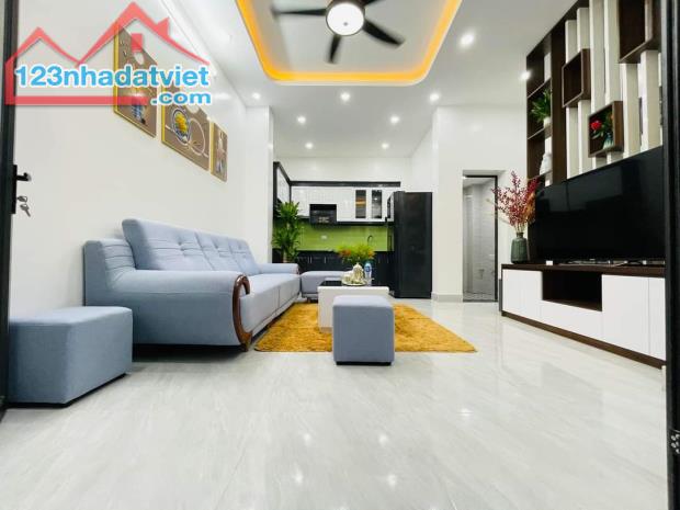 Bán Nhà Phương Canh-gần Trịnh Văn Bô 38M 4 Tầng-gần ô tô đỗ-nội thất đẹp-view thoáng