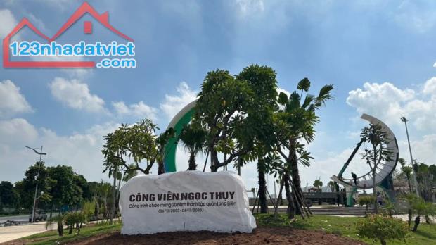 Bán Đất TĐC Ngọc Thụy, Lô Góc, Đường 12m Vỉa Hè 3,5m, Ngay Công Viên, 48m2, Nhỉnh 11 Tỷ.