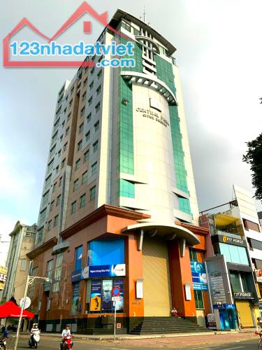 BÁN TÒA NHÀ 2 MẶT TIỀN NGUYỄN TRÃI QUẬN 1.