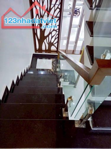 Bán nhà 4 tầng xây mới 33.2m2 tại Di Trạch, Hoài Đức giá, chỉ 4,15 tỷ. LH 0868441295 - 3