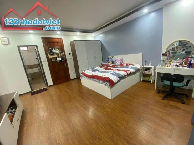 Bán nhà Phùng Khoang - Nam Từ Liêm, vỉa hè, ô tô tránh, ngõ thông 48m2, 5T, nhỉnh 7 tỷ. - 1