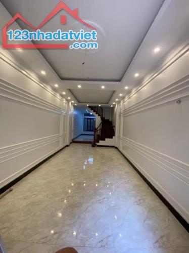 10.8 Tỷ, 66m2x5T Liền Kề KĐT Văn Quán Phân Lô, Ô Tô, Kinh Doanh, Nội Thất VIP, Thang Máy