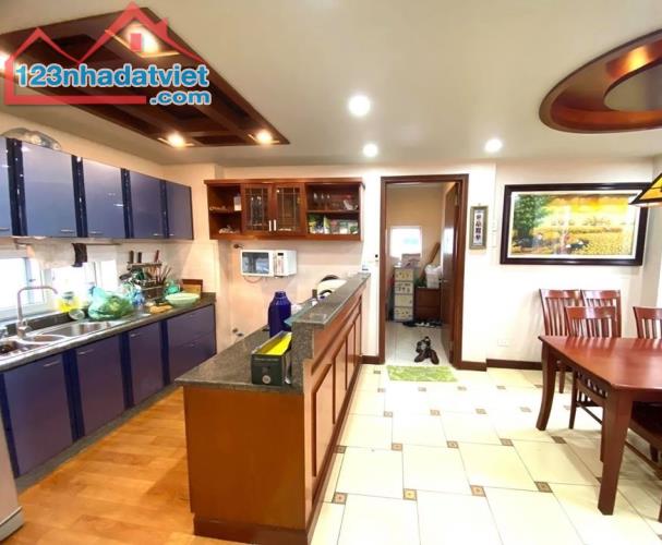 Bán nhà mặt phố Đa Sỹ, Hà Đông, ô tô đua, kinh doanh đỉnh nhỉnh 10 tỷ