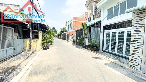 Bán Nhà 100m2, 2 Tầng, 4PN, Vườn Lài, APĐ. Quận 12 Kế Bên Gò Vấp