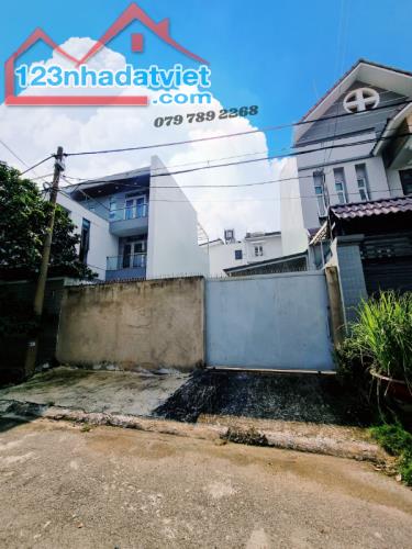 ĐẤT 200M2-NGANG KHỦNG 8.8M- KHU BIỆT THỰ VEN SÔNG-HIỆP BÌNH CHÁNH - 2