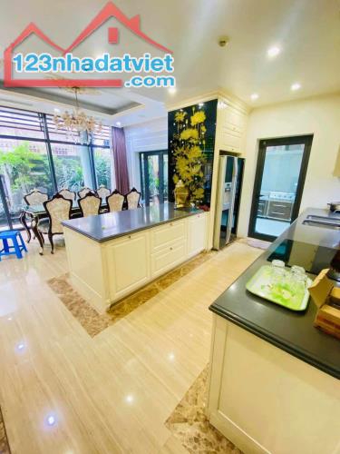 Đào Tấn – 190m2 – Mặt tiền 12m – Lô góc – 9 Tầng – 31 căn hộ - 48 tỷ . - 1