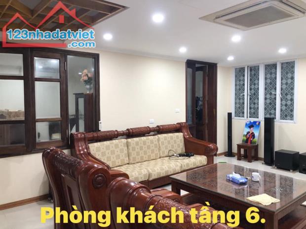 Giảm 16 tỷ Cần bán cực gấp nhà mặt phố Bạch mai 209m2, 9t, mt 7m, thang máy, kinh doanh cự