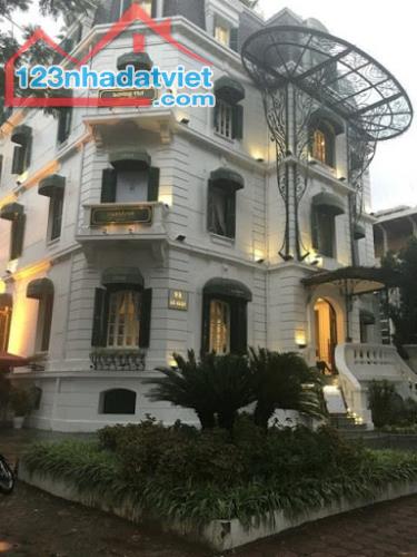 Bán đất mặt phố Thụy Khuê, Tây Hồ, tặng nhà mặt tiền gần 50m, đang cho thuê 1,1 tỷ!!!