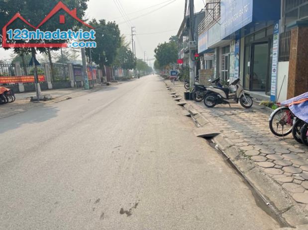 BÁN 39M2 ĐẤT XUÂN PHƯƠNG - Ô TÔ ĐỖ VÀO ĐẤT - NGÕ THÔNG - MT 3.5M - KINH DOANH
