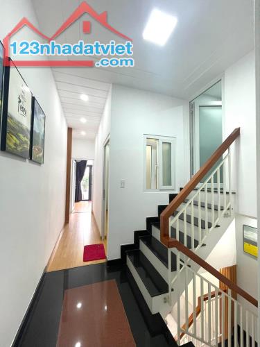 Bán nhà Nguyễn Sỹ Sách, Tân Bình, 4x15, sổ vuông A4, 3PN. Tặng nội thất, chỉ nhỉnh 5 tỷ - 2