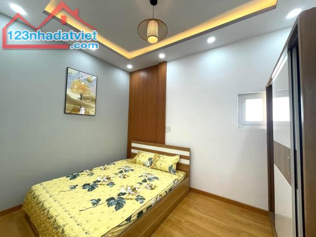 Bán nhà Nguyễn Sỹ Sách, Tân Bình, 4x15, sổ vuông A4, 3PN. Tặng nội thất, chỉ nhỉnh 5 tỷ - 3