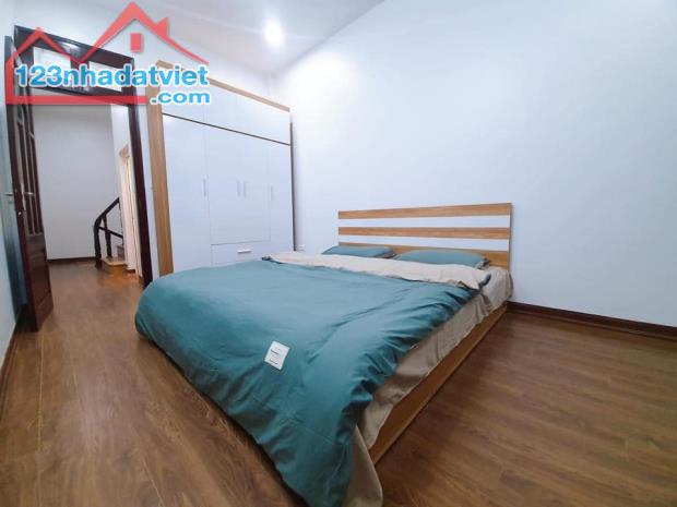 Bán nhà cách khu đô thị Time Cty 100m Dt 40m2 Mt 4m x5 tầng Giá 4,4 tỷ Lh 0913518923 - 4
