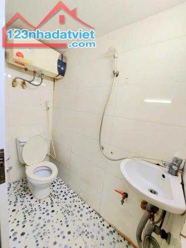 Bán nhà phố Đội Cấn, quận Ba Đình, DT 32 m2 giá 5 tỷ - 3