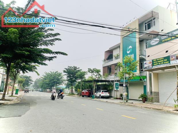 Bán Đất Thổ Cư Ngang 12m KDC D2D Phường Thống Nhất, Biên Hòa , Đồng Nai 216m2 Giá 17 Tỷ - 3