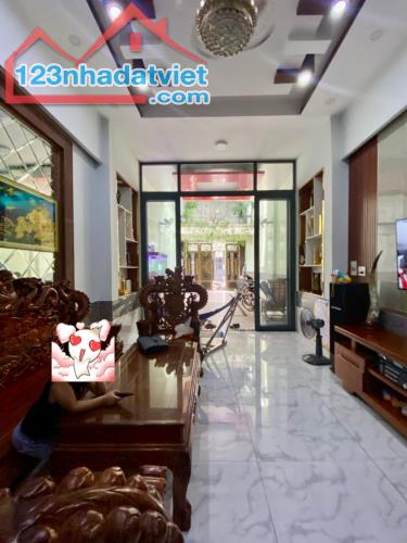 Bán nhà 4.3x22.5m, 4tầng- MT Kinh Doanh gần Chợ Gò Xoài, Bình Tân - 1