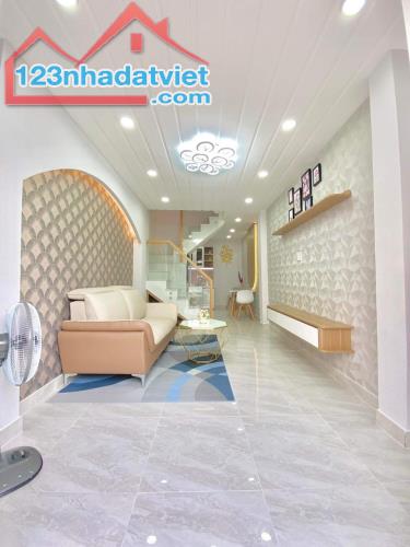 Hẻm ôtô thông - nhà 3 tầng số 237 đường Phạm Văn Chiêu P14 GÒ VẤP - 1