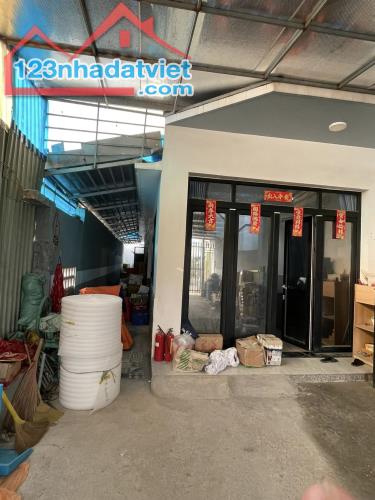 Mặt tiền lô góc Q8 view sông 240m2 ngang gần 6m nở hậu có hẻm sau có dòng tiền 17.5 tỷ TL - 2