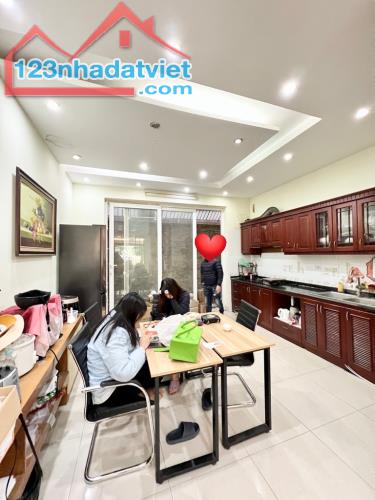 HÀNG HIẾM!! LÀNG VIỆT KIỀU CHÂU ÂU,NHÀ 4 TẦNG *82M*MT 4,5M GIÁ NHỈNH 15 TỶ. - 1