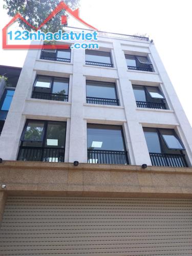 Bán Tòa nhà Mặt phố Lý Nam Đế, Hoàn Kiếm, 8 tầng thang máy, Mặt tiền 6.5m, Mới đẹp, 56 tỷ