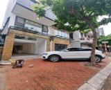 Bán nhà phố Đàm Quang Trung, Long Biên - vỉa hè rộng KD sầm uất, 53m x 7T. 0965858116