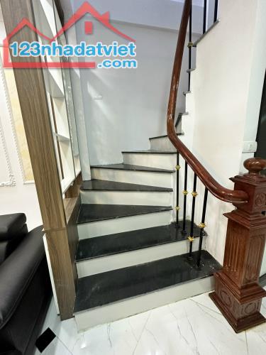 Cần bán nhà phân lô phố Văn Hội Đức Thắng 31m2, 5T, lô góc hơn 5 tỷ - 4