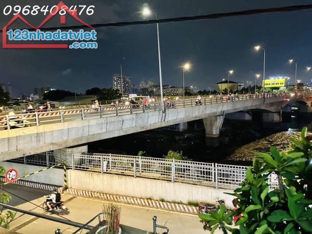 NHÀ MẶT TIỀN QUẬN 8 - NGAY CẦU NGUYỄN TRI PHƯƠNG - DT 51M2 - CHỈ 3.X TỶ.