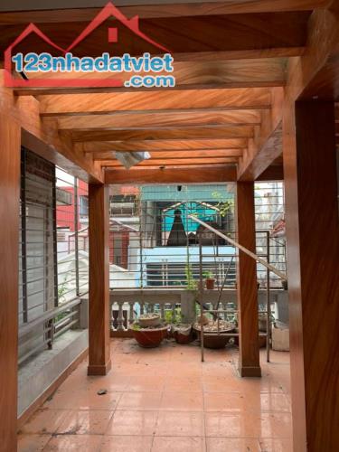 Bán nhà Lạc Long Quân Tây Hồ ô tô đỗ cửa ngõ thông kinh doanh 60m 4 tầng 8.4 tỷ - 4