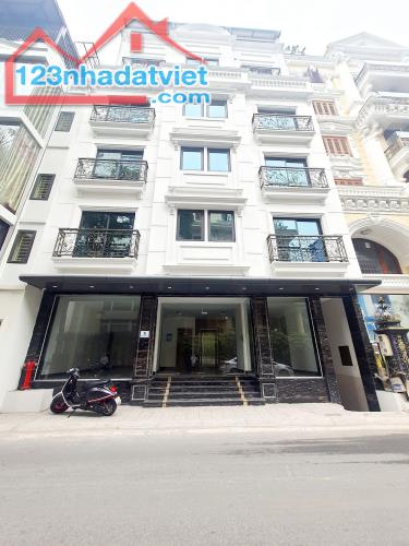 💥Tòa Apartment Mặt phố Linh Lang, Ba Đình 102m2 9T, MT 10m, 13 Căn hộ KK, 250tr/th 💥